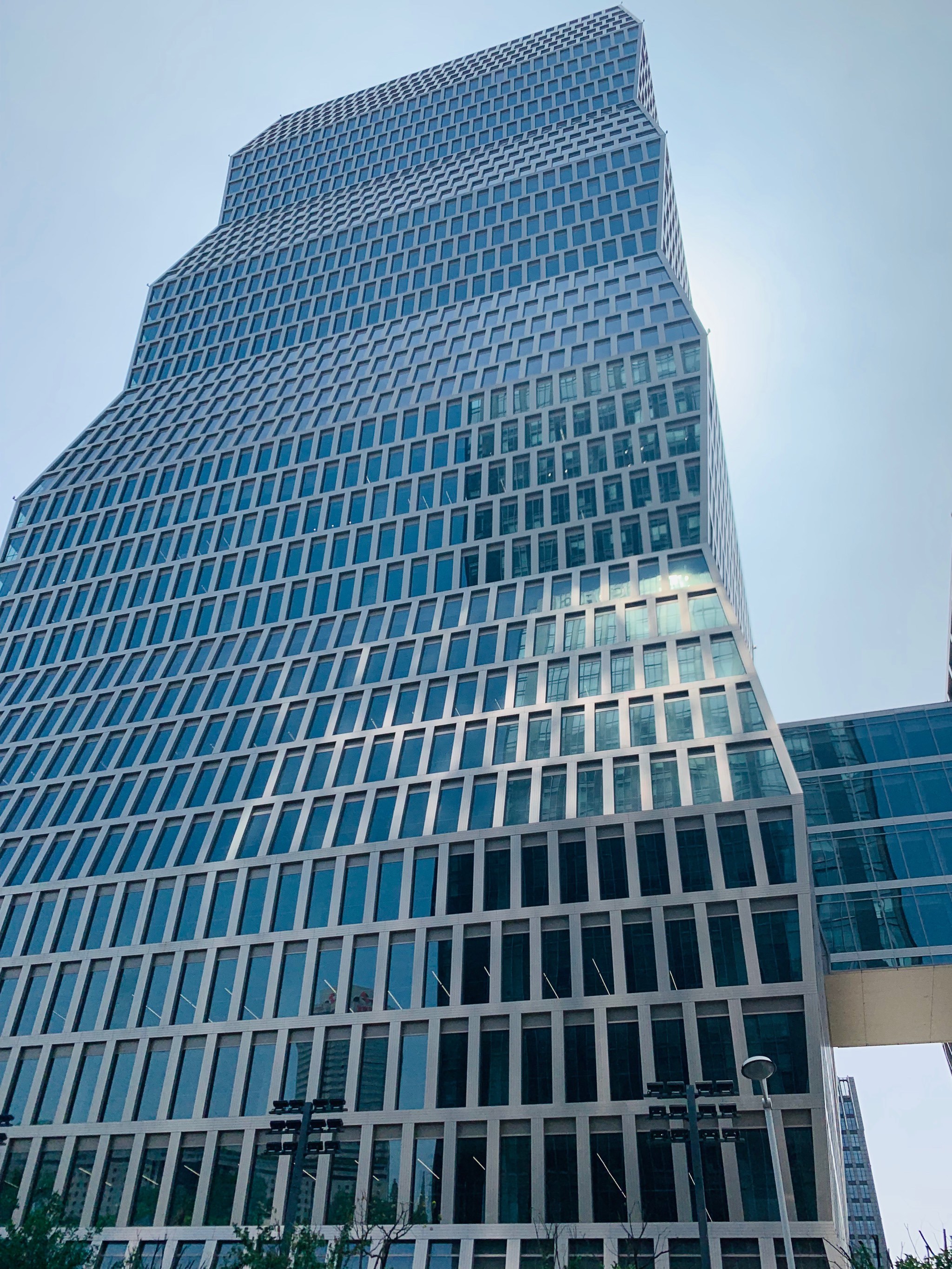 古北soho 位于虹桥路近玛瑙路紧邻新虹