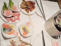 -领鲜活海鲜榴莲自助火锅(东门店)