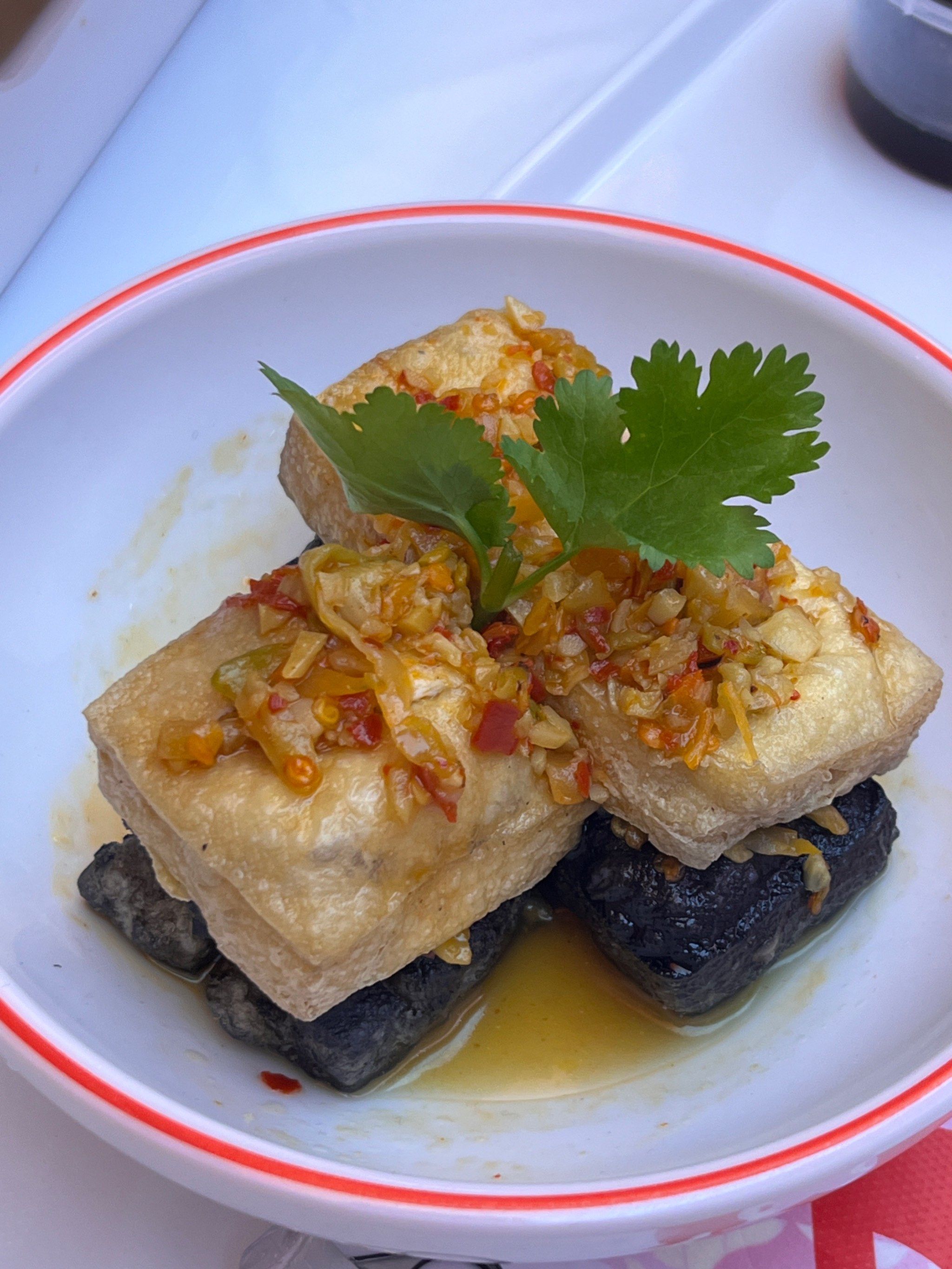 很8⃣️错,冲冲冲～\n#烤小黄鱼 #长沙臭豆腐 #人人都是美食家