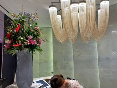 -香港百合居(LCM置汇旭辉广场店)