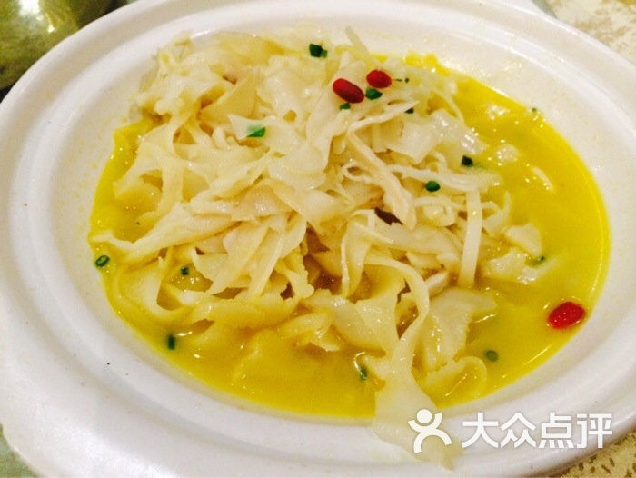 大鸭梨烤鸭店(北七家店)金汤脆笋图片 - 第1张