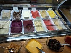 -松山湖凯悦酒店·Café自助餐厅·周末火舞秀表演