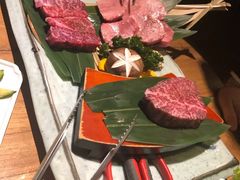 -炼火烤肉店