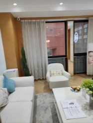 -HEYAN荷妍专业脱毛连锁机构