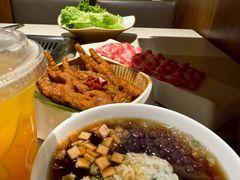 -海底捞火锅鲜切牛肉主题店(长寿路店)