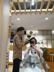 -简法造型·品牌形象店