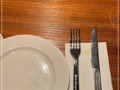 -1886德国汽车餐厅(外滩十六铺码头店)