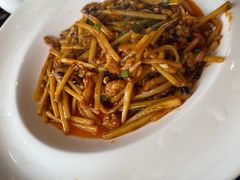 -香山湖家家宴(中山陵店)