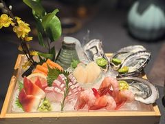 -蟹犇前•帝王蟹雪蟹(陆家嘴店)