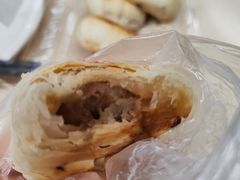 榨菜鲜肉月饼-王家沙点心店(南京西路总店)