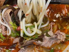 -百春原湖南牛肉粉(百联世纪店)