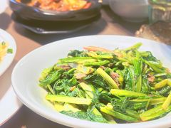 豆豉鲮鱼油麦菜-有璟阁港式餐厅(国贸商城店)