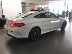 -杭州中升之星奔驰4S店(滨江店)