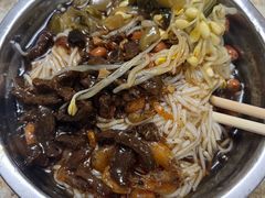 -灵山卢梅燕粉店