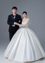 -MAO亲爱的猫婚纱摄影工作室