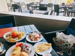 -曼谷湄南河畔华美达广场酒店