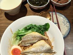 -蟹黄鱼·海派深夜面馆(江湾里店)