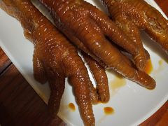 -茸梅路右拐龙虾-农家菜(松江店)