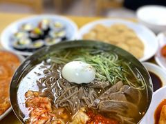 冷面-屋里家延边朝鲜族冷面(南园店)