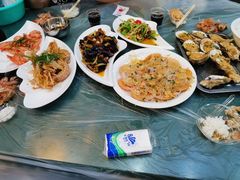 -覃记海鲜美食餐厅