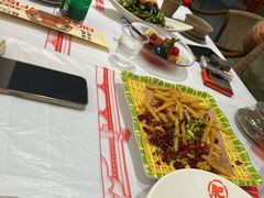 -肥肥虾庄·金牌油焖大虾(汉口城市广场店)