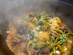 -山河屯铁锅炖(哈西站店)