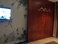-重庆家富富侨养生会所全省示范店(东五路店)