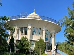 -莫内艺术岛海景咖啡