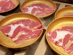 -山焱·炭火自助烤肉(周浦万达店)