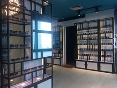 -Trend1881视光·蔡司视觉(领展广场店)