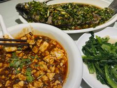 -华光驿站私房菜·黑金冠