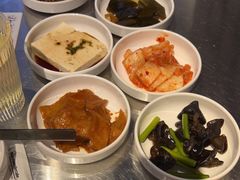 -朴太院·烤肉万岁·创意首尔料理(中联广场店)