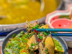 -伴山牛贵州黄牛肉火锅·苗疆非遗艺术餐厅(上海首店)
