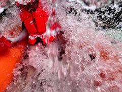 -雅鲁激流探险漂流