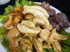 -藏味八珍特色火锅