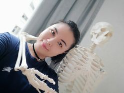 -亚太瑜伽普拉提学院