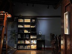 -良友书坊(安徽路店)