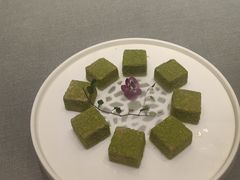 -千滋百味·醉江澜花园餐厅(街道口店)