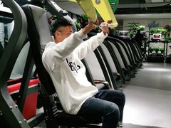 -格易美游泳馆健身房(新昆仑店)