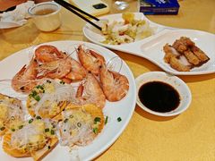 -鹏城人家海鲜酒家·23年老字号(较场尾店)