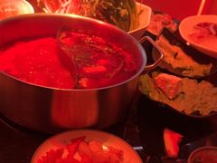 -唯爱KTV聚会餐厅(仙林东城汇店)