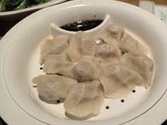 -娜仁图雅蒙古美食村(33小镇店)