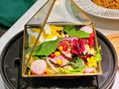 -ins森林童话餐厅coffee&bistro