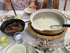 -天乐农家鱼头王(天目湖店)