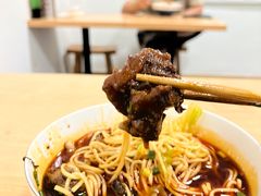 -易毛特色牛肉面(解放碑步行街店)