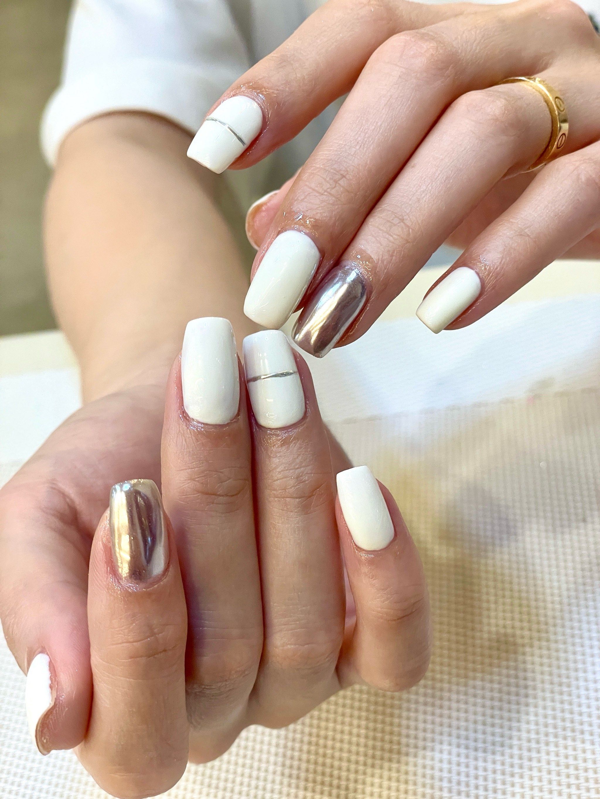 简约大气的美甲97