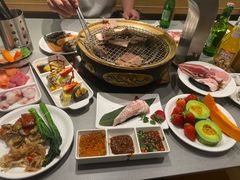 -山焱·炭火自助烤肉(周浦万达店)