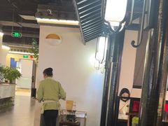 -卢大鲜鱼头捞饭(美利广场店)