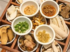 -天宜隆蘑菇宴火锅(石景山旗舰店)