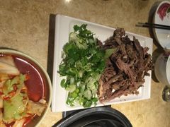 英子狗肉馆-英子补身汤(海兰路店)